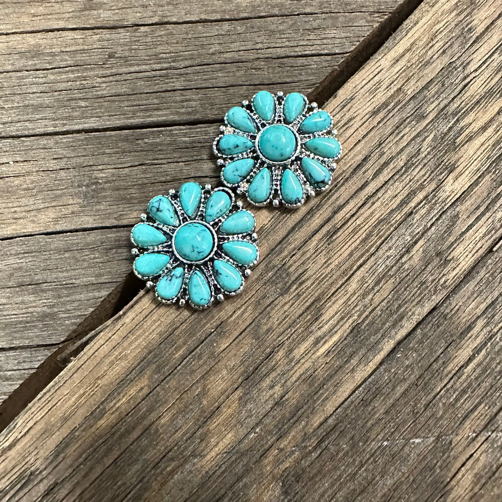 Montana Turquoise Flower Studs