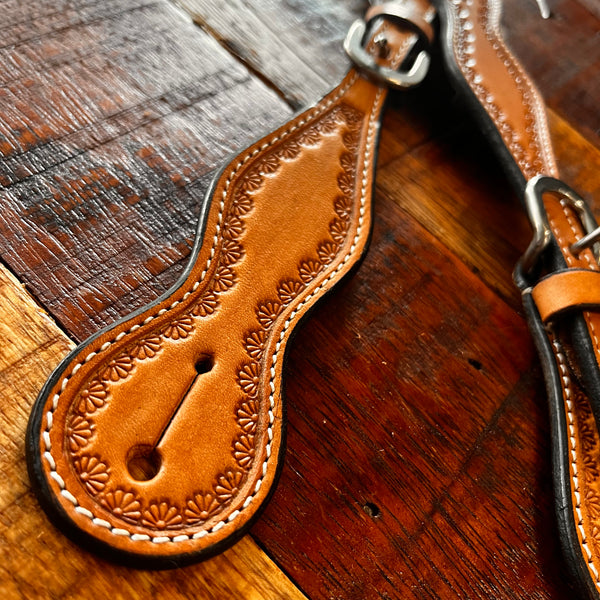 Ladies Floral Leather Spur Straps