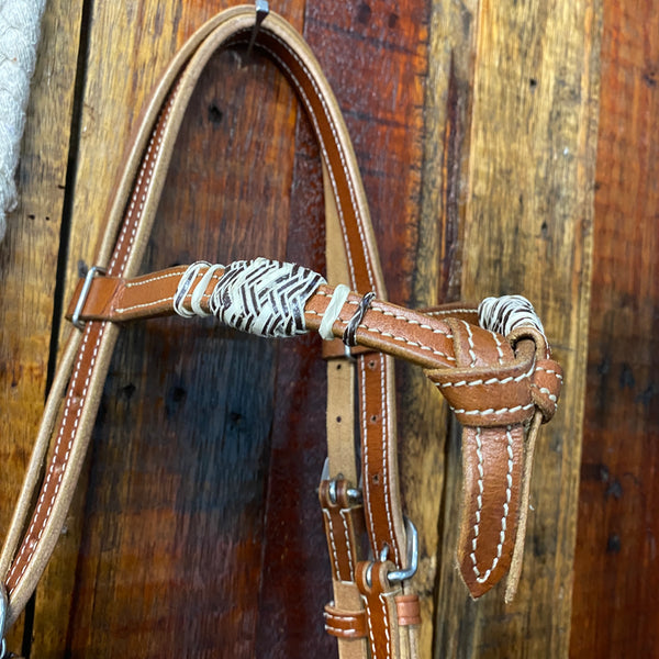 Leather futurity knot rawhide braided show bosal