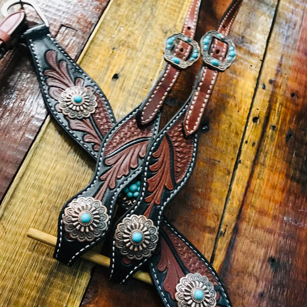 Two-Tone Tooled Single Ear with Turquoise Conchos Tack Set