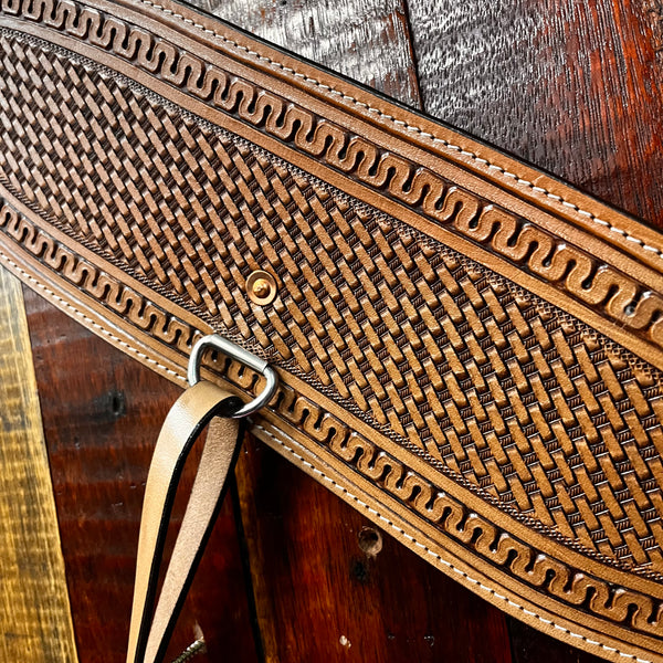 Leather Backrigging 002