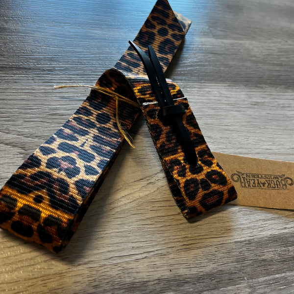 Cheetah Print Nylon Latigo Set